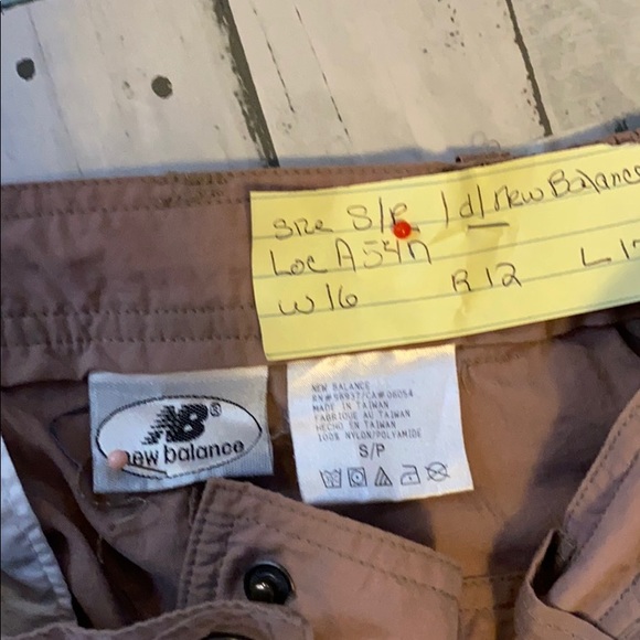 New Balance Vintage 90s High Waisted baggy cargo board Shorts 32" M waterproof - Picture 3 of 8